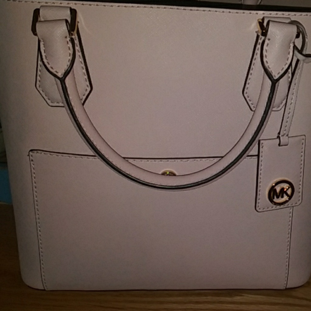 Michael Kors Crossbody purse